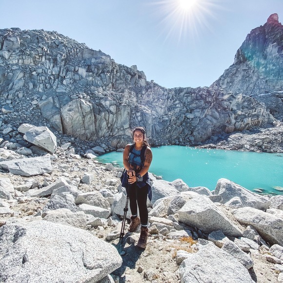 Meet your Posher, Gabriele - Picture 1 of 4